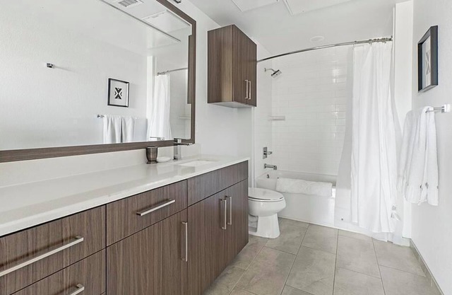 Landing at Elevate at Pena Station - 2 Bedrooms in Denver International Airport