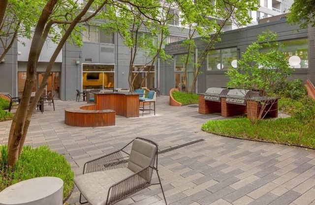 Landing at One Franklin Town - 1 Bedroom in Center City