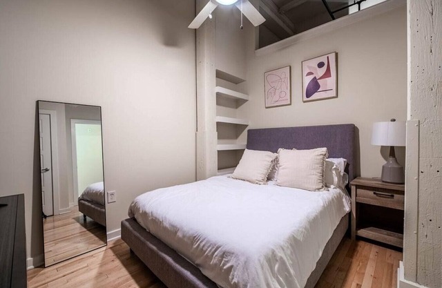 Landing at Perry Street Lofts - 1 Bedroom in Petersburg