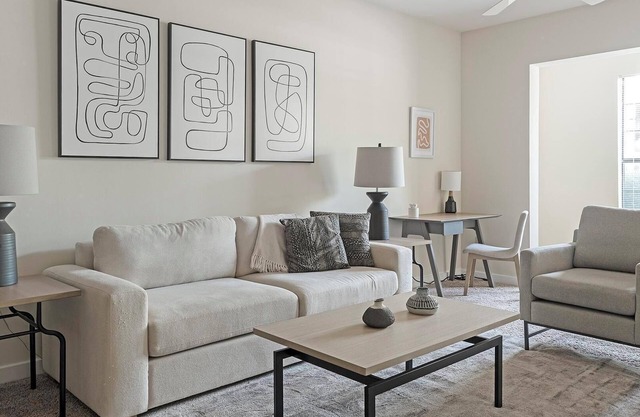 Landing | Incredible 2BD, Gym, Clubhouse