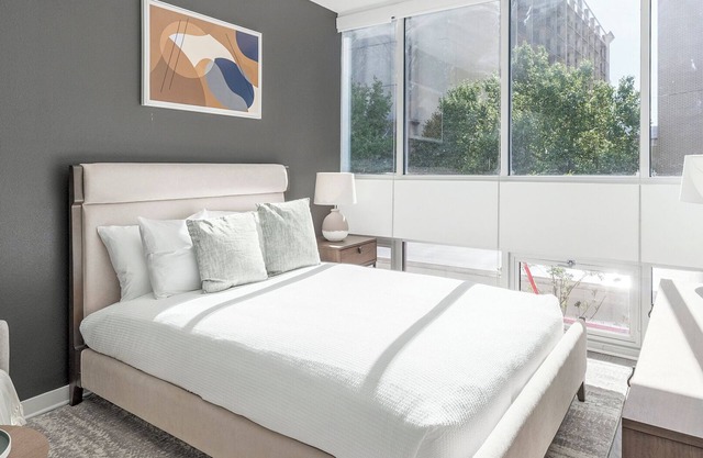 Landing | Incredible Studio, Pool, Gym