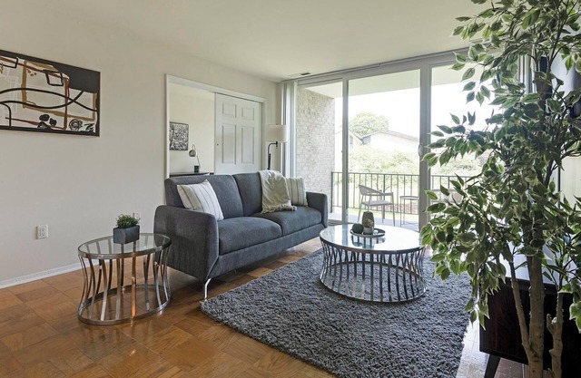 Landing | Modern 1BD, Pool, Gym