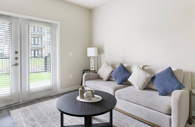 Landing | Modern 2BD, Pool, Courtyard