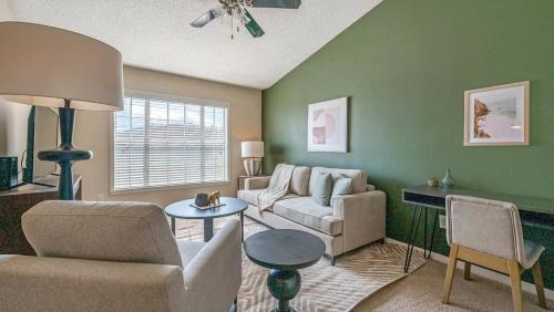Landing Modern Apartment with Amazing Amenities (ID8494X66)