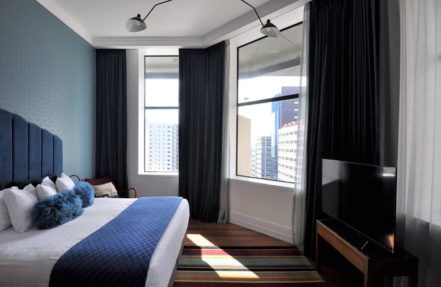 Landmark top corner with views and rooftop pool