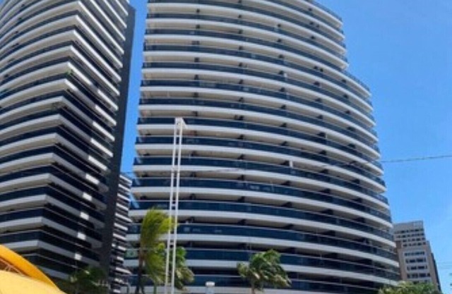 Landscape Platinum - Flat facing the sea