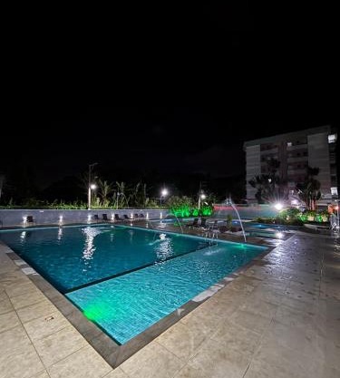 Lar doce mar a 5 min a pé da praia, Piscinas, Varanda Gourmet e Garagem Coberta