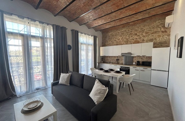 Large 3-room apartment 15 min from Monaco
