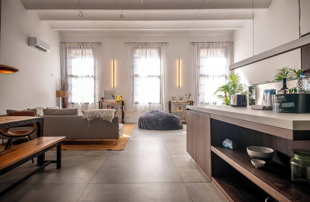 Large 5 Bedrooms Apartment in Poblenou - You Stylish