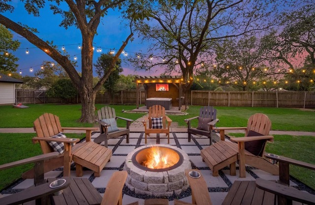 Large backyard ideal for kids and pets alike