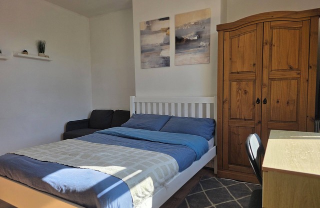 Large Double Ensuite University/Town/Station