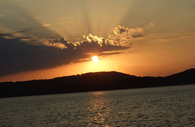 LARGE EMERALD BAY CONDO