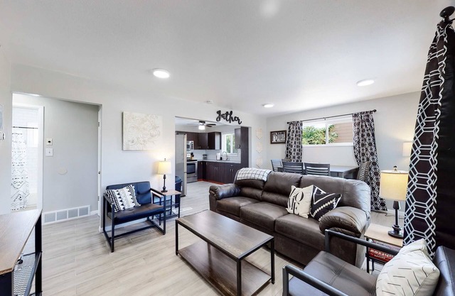 Large family home near Hidden Lake