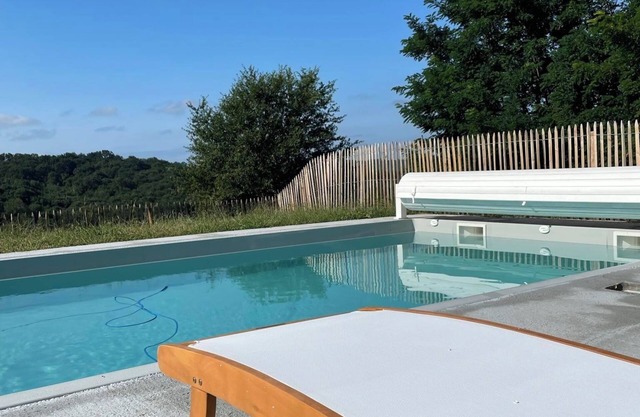 Large farmhouse in Chalosse with swimming pool and lovely views near the Basque Country