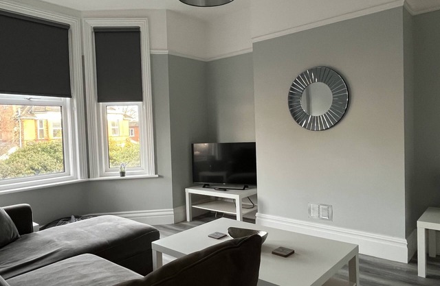 Large four bedroom home in Bournemouth n