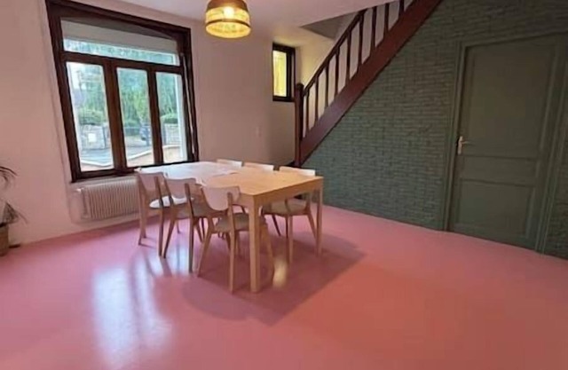 Large house 17 persons