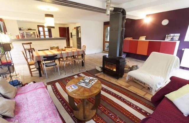 Large house renovated in the middle of the mountains near the 7 laux