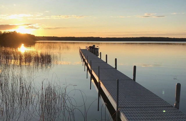 Large Lakefront Home w/Private Launch & Dock