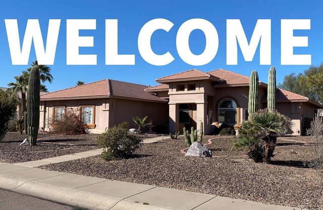 Large Upscale Vacation Home in Coyote Ranch with Private Pool and RV parking