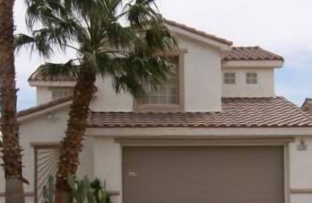 Large Very Private Home in Great Neighborhood