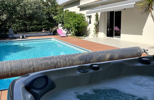 Large villa with pool between sea and scrubland