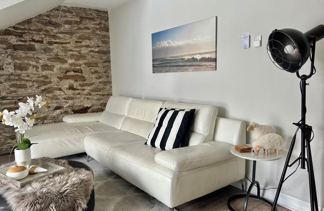 Latakia - European style deluxe maisonnette facing the historic Tay River Basin