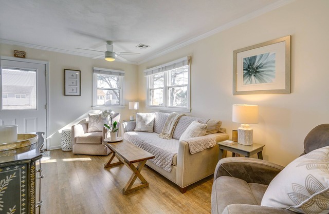 Lavallette Vacation Rental - Walk to Bay & Beach!