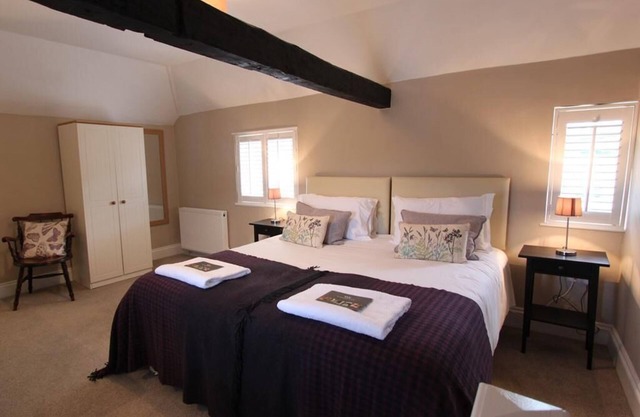 Lavant at Woodstock Suites