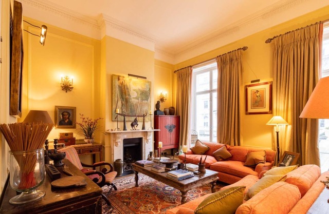 Lavish Apartment with Roof Garden beside Hyde Park