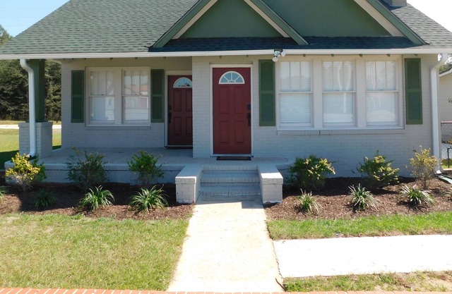 Lawrence Village Bed and Breakfast