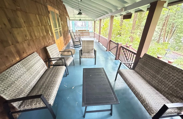 Lazy Days Lakehouse