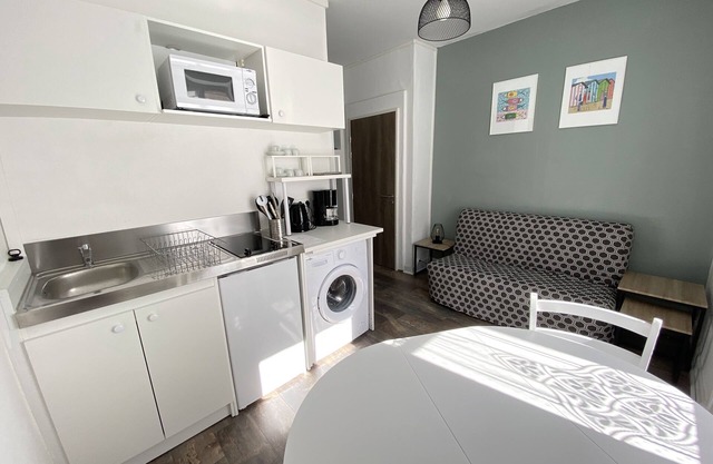 LC77 - 2-person apartment in the village of Le Conquet, 2 steps from the port