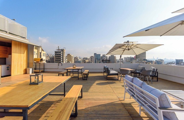 Le 115 Aparthotel in Jal El Dib