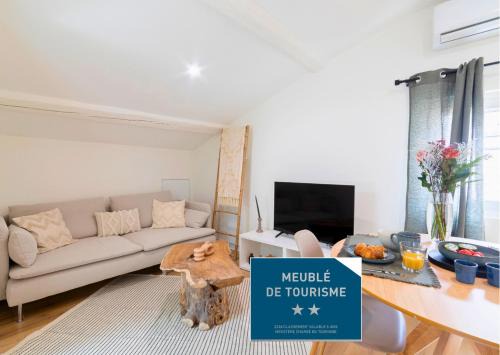 Le Belvédère Nîmois proche centre ville Clim &Véranda MaisonCarréeConciergerie