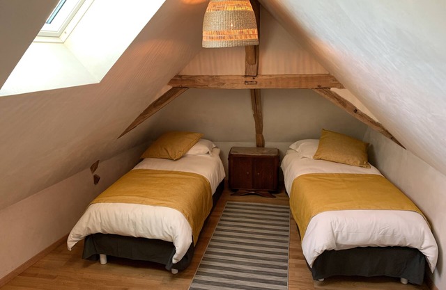 Le Berceau de Carmen Large, cosy gite for 12 people