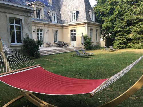 Le Château d'Hermonville B&B/Chambres d'hôtes