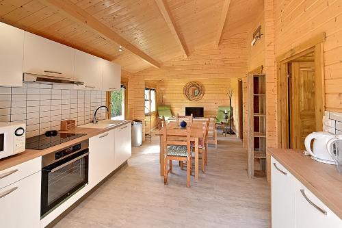 Le Chalet des Vignes - chalet 5p avec piscine
