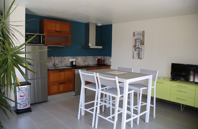 Le Charme T2 near Nantes- Carquefou - Countryside and town - ideal for 2/4 people