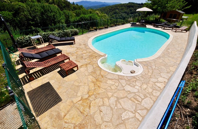 Le Chêne - stylish, family friendly gite with heated pool, playground and terraces