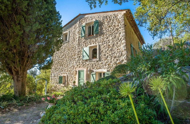 Le Clermont by Interhome