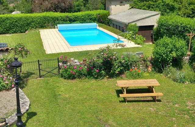 Le Clos du Prince, Country house with private pool and enclosed garden, ideal for families!