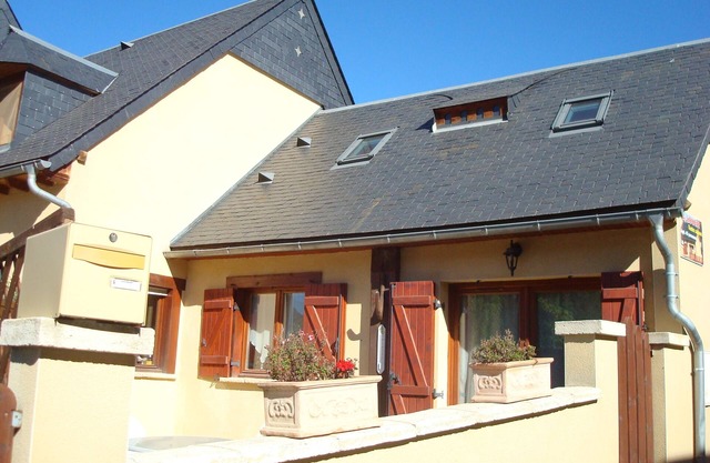 Le Clos d' Azet, Small house near St-Lary-Soulan and Val Louron with WiFi
