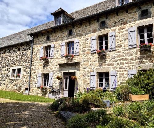 Le Mas de Rigoulac 5 Chambres d'hotes & SPA sur réservation table d hôtes sauf les mercredis et les dimanches