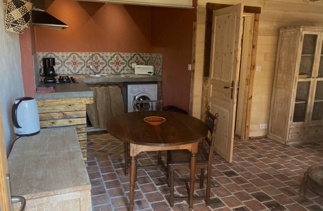 Le nid des Hirondelles - Logis de Charme en Pleine Nature - Piscine Naturelle