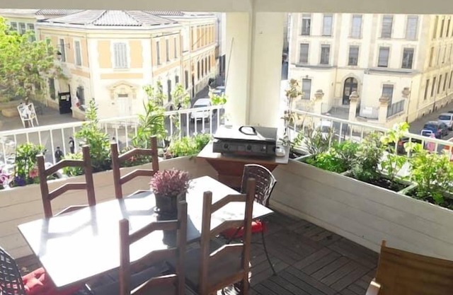Le Phocéen - 2BDR Apartment, Terrace, city center/Panier