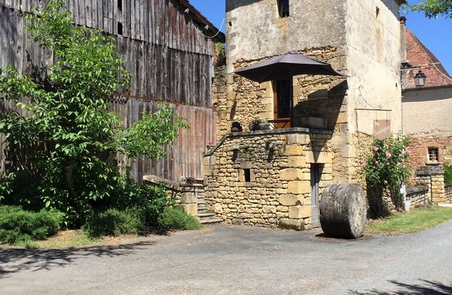"Le Pigeonnier", in the valley of the 5 castles in Périgord Noir