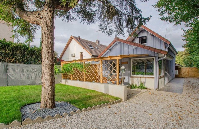 Le Refuge - Saint Julien LES Villas