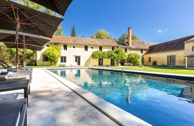 Le Vieux Moulin - Six Bedroom Villa, Sleeps 12