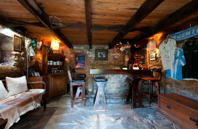 Leeuwenbosch Country House - Amakhala Game Reserve