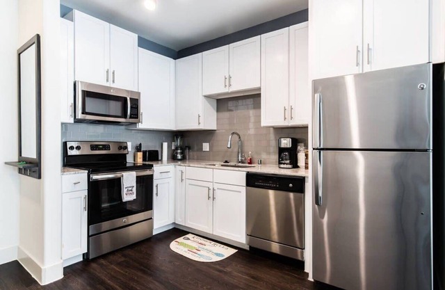 Legacy West|Corporate|1Bedroom|Retail View